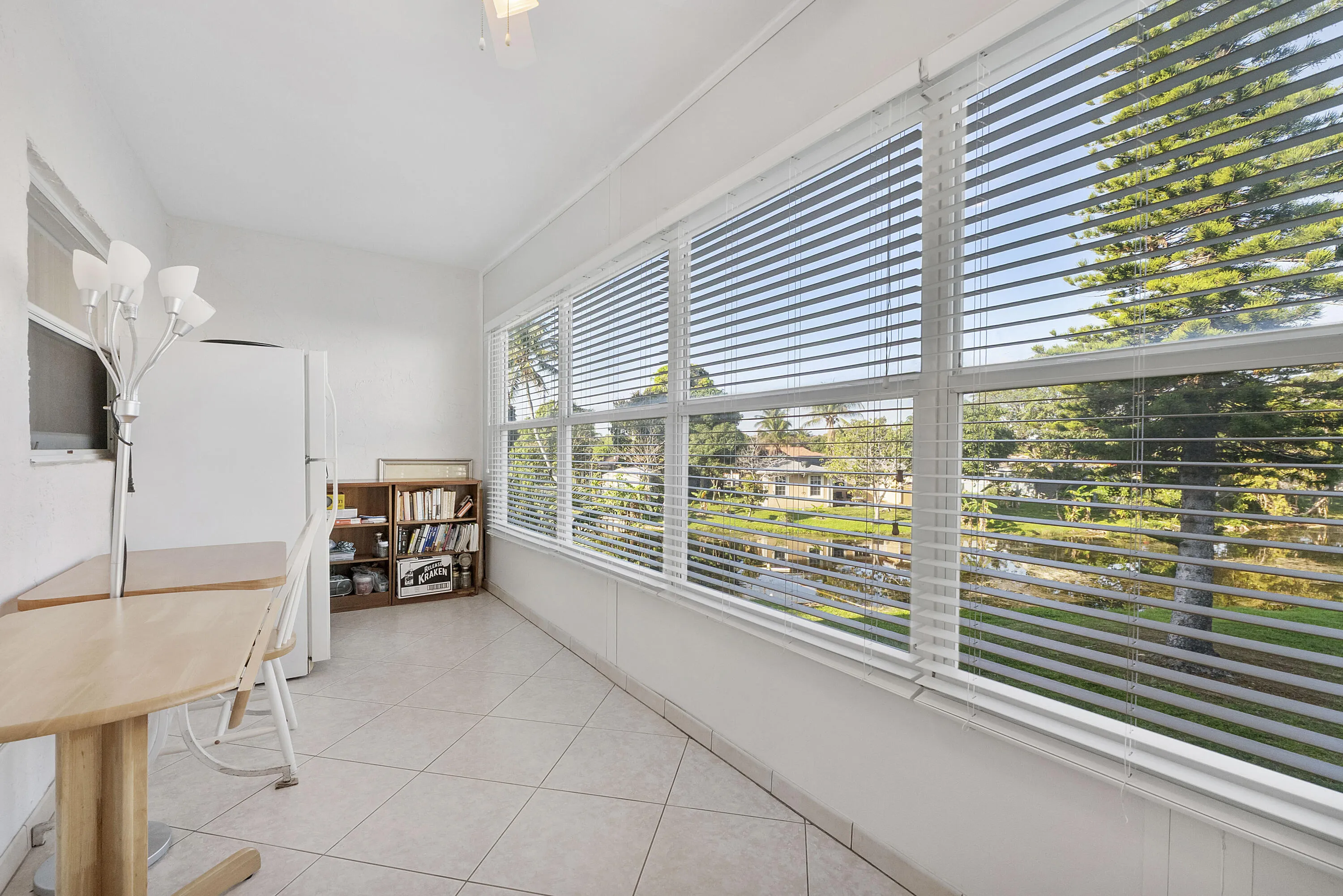 4270 Nw 40th St_013
