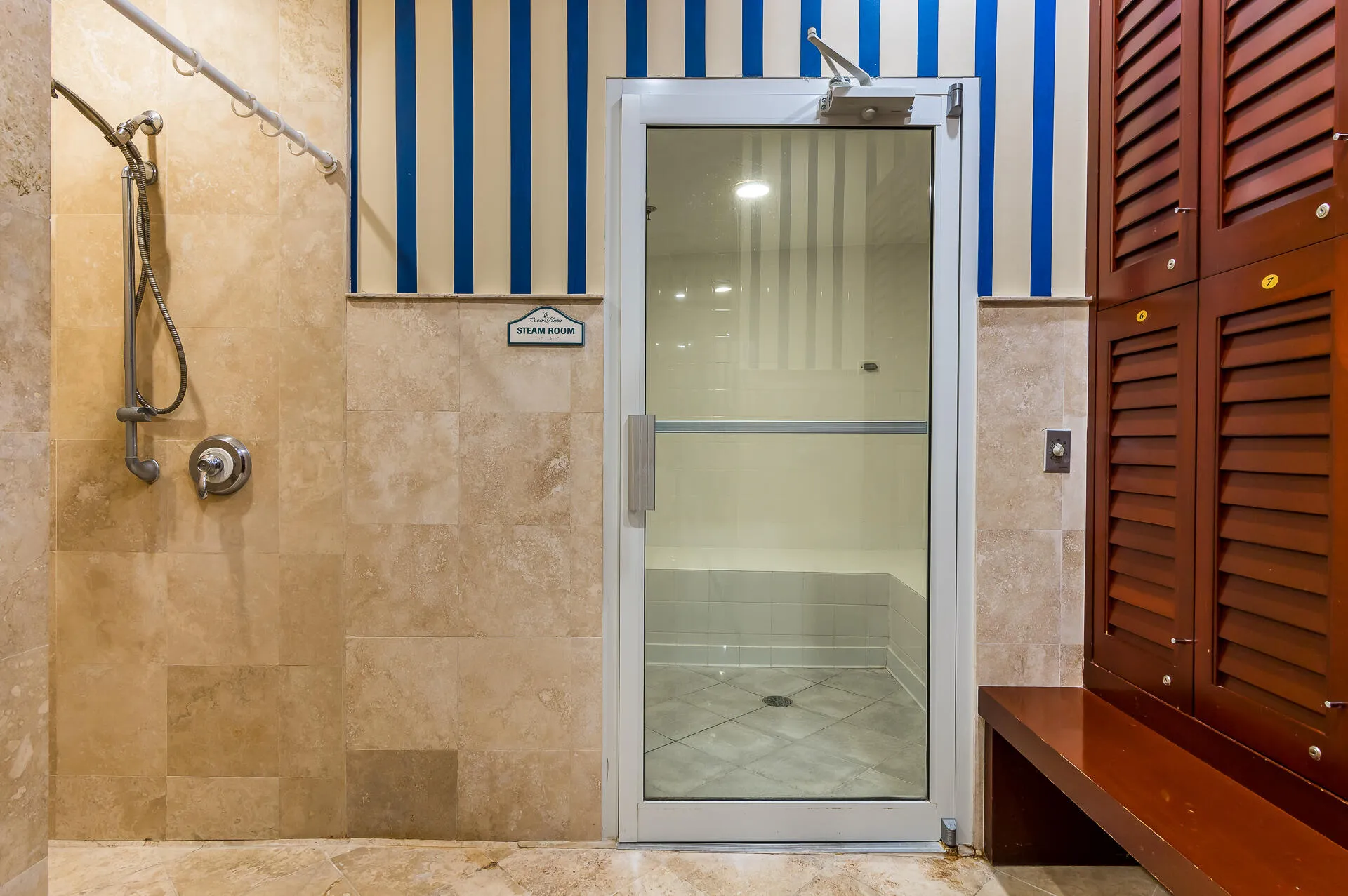 Gym Shower Steam Rm
