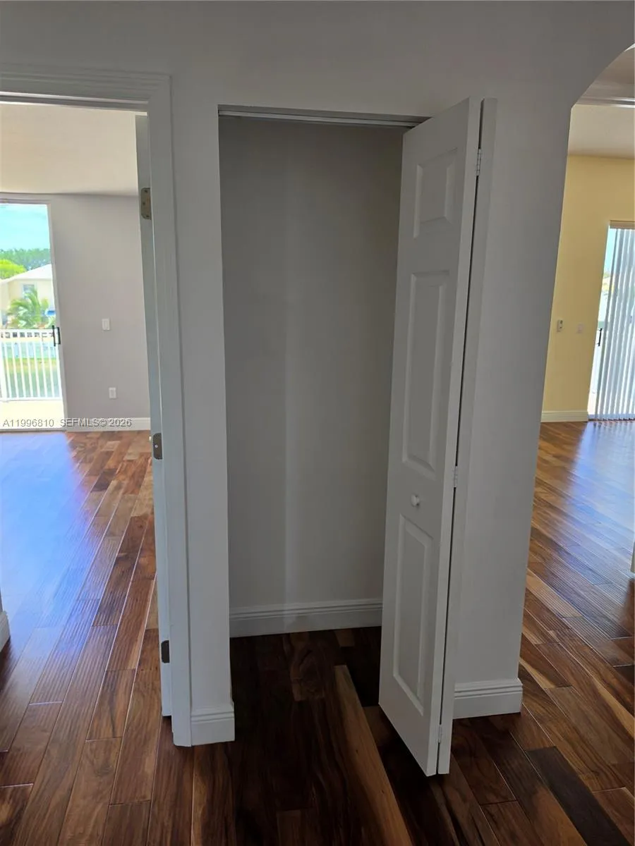 Upstairs Linen close at the hallway
