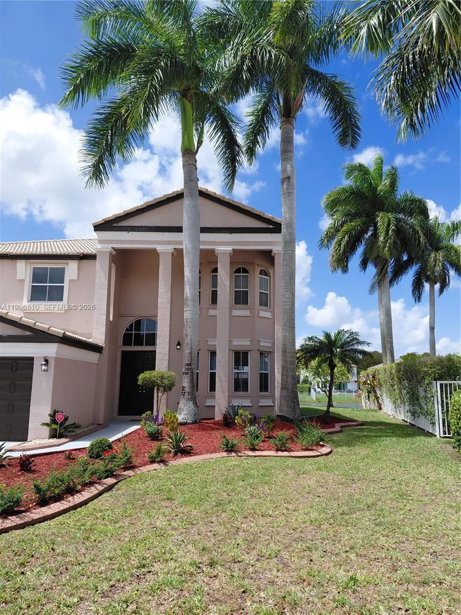 With front yard view