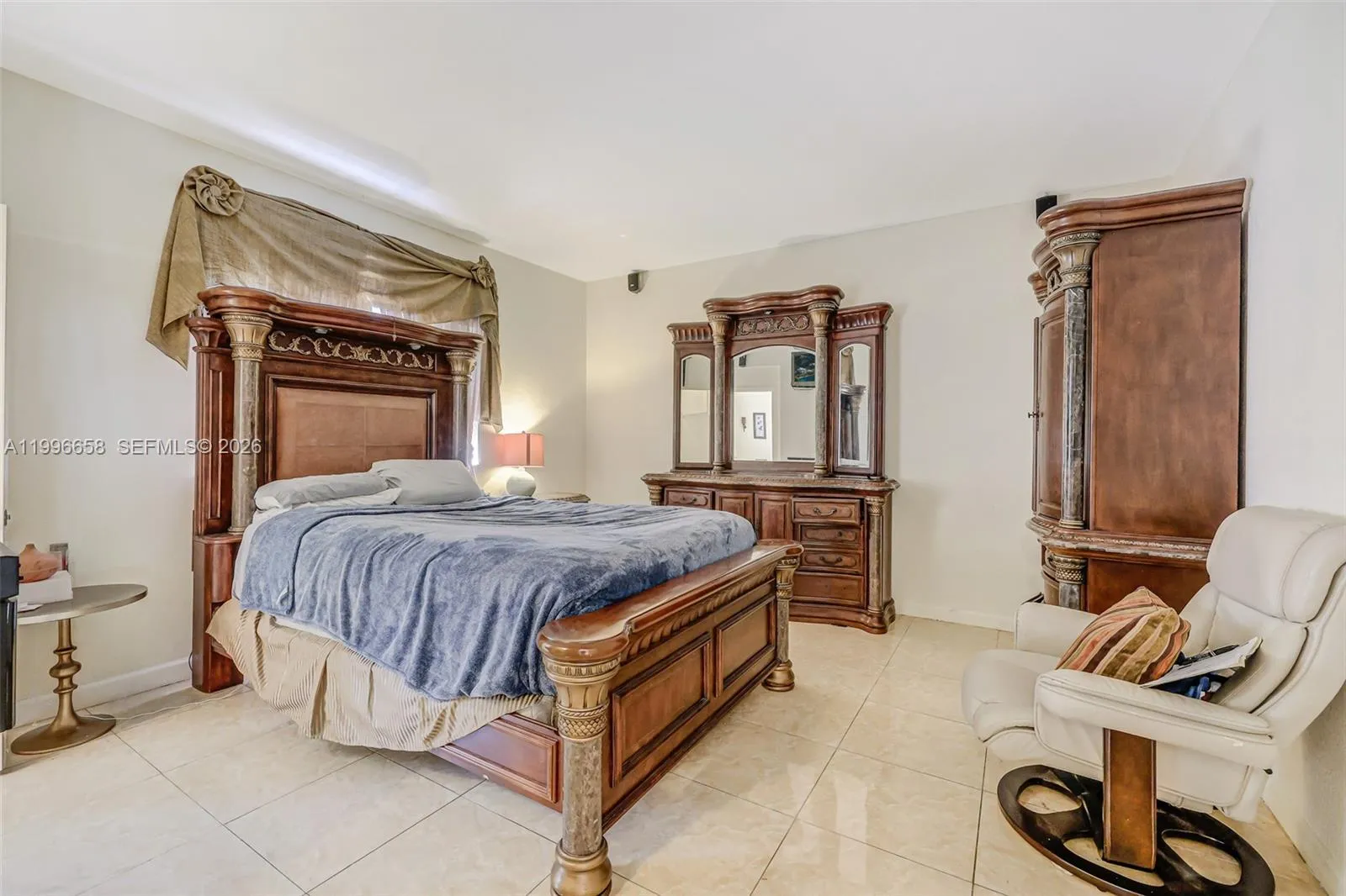 Property photo 103