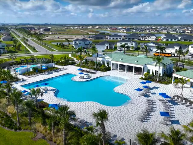 Central Park Amenity Center