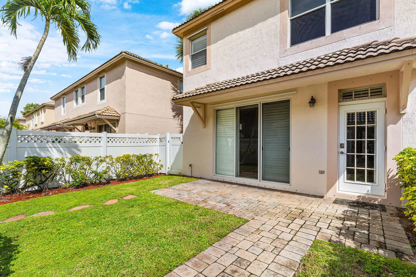 Property photo 28