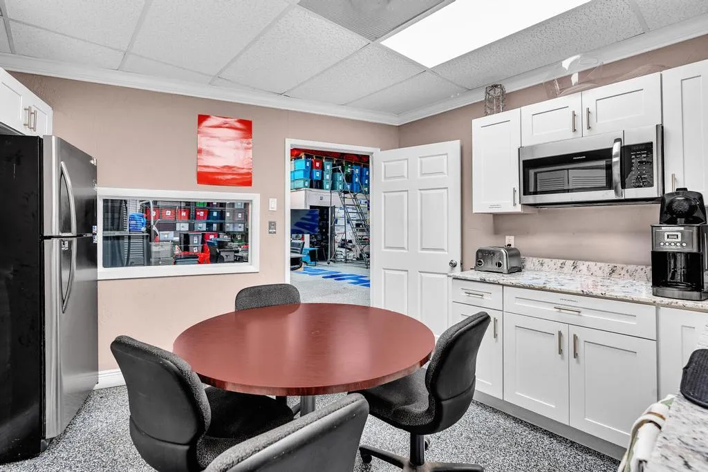 Property photo 30