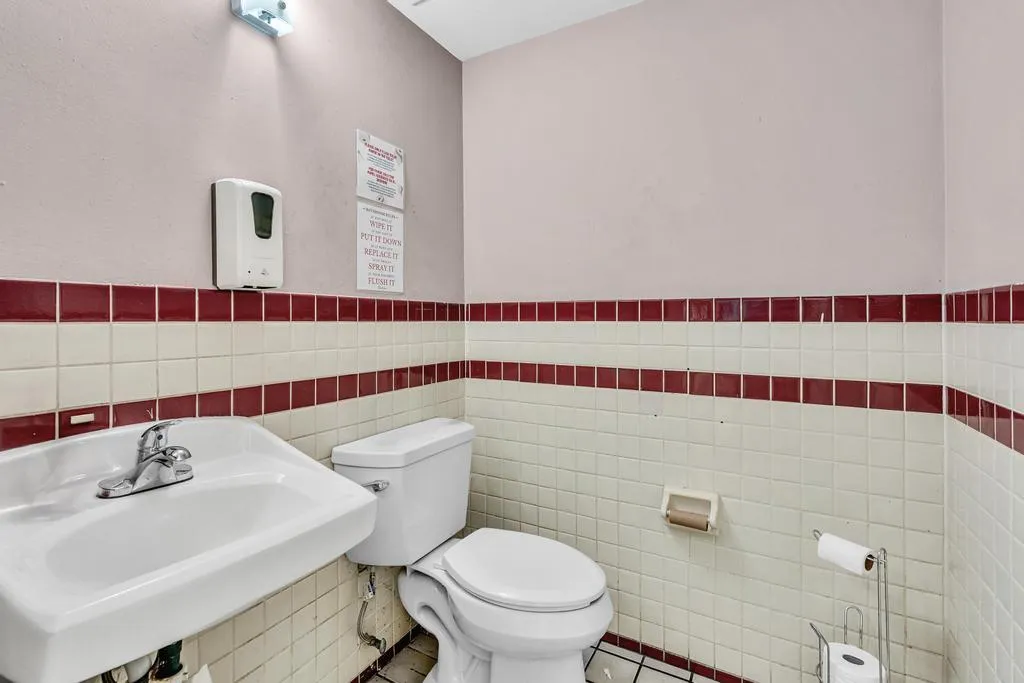 Property photo 25