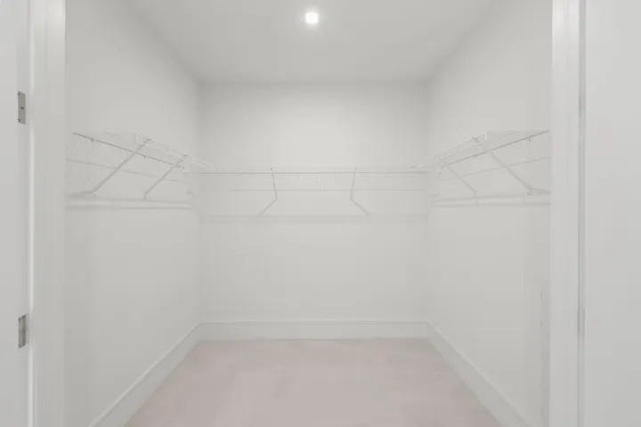LARGE WALK IN CLOSET