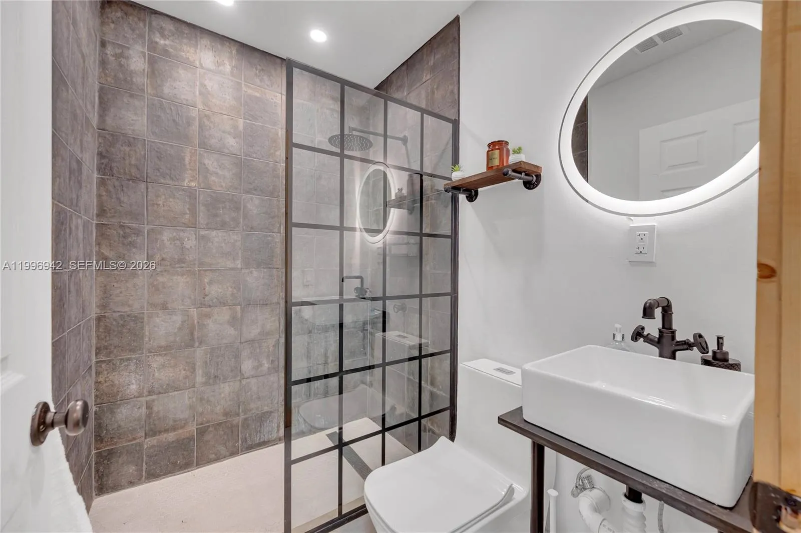 Property photo 45