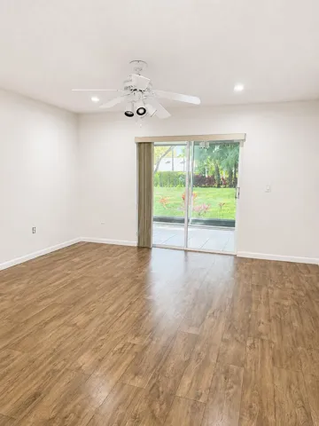 Master bedroom1