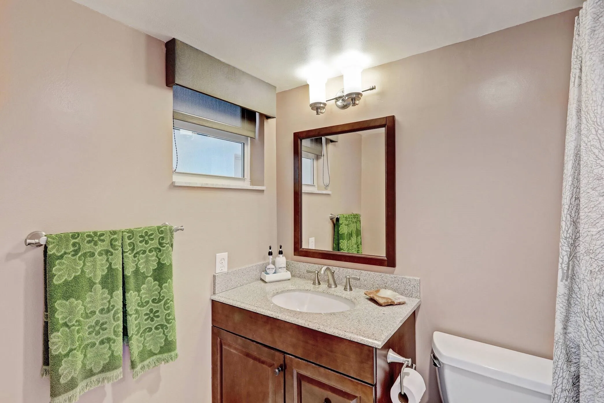 Guest Bath Vanity