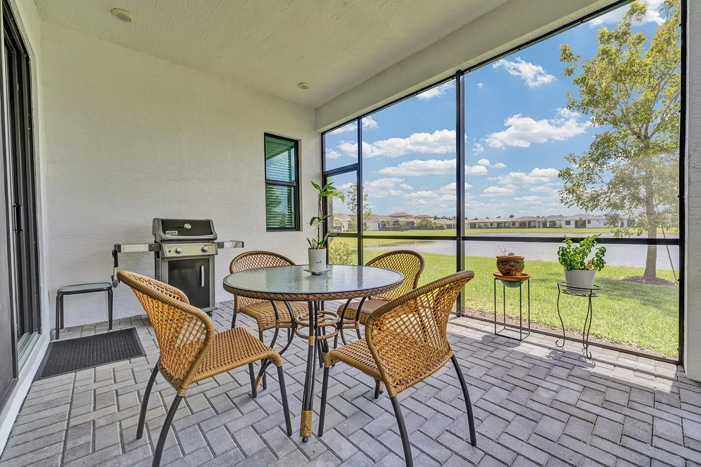 Screened Patio