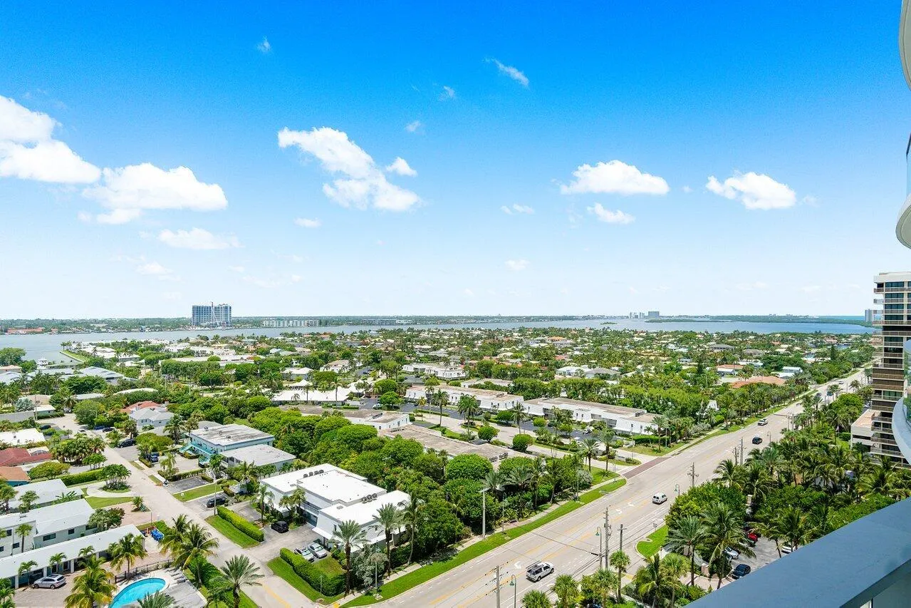 039-3100NorthOceanDrive-1505P-RivieraBea