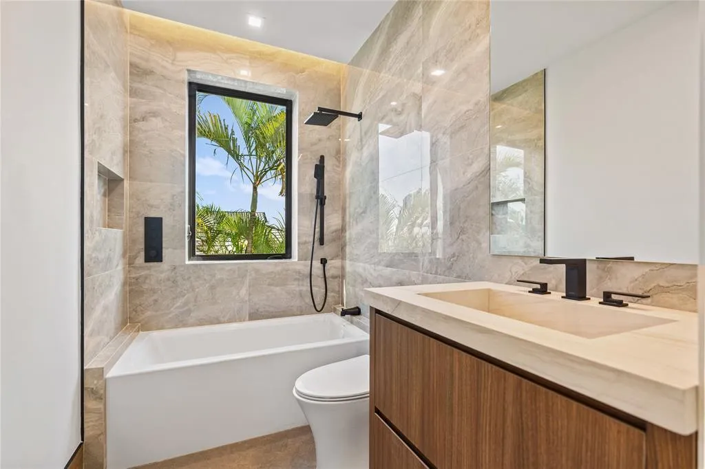 SECOND FLOOR/ BATHROOM #3