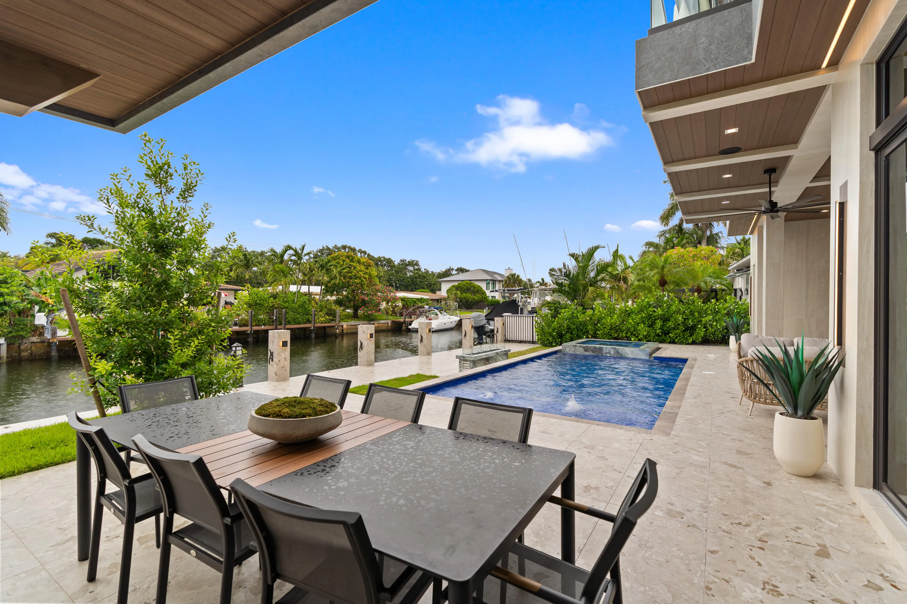 POOL DECK