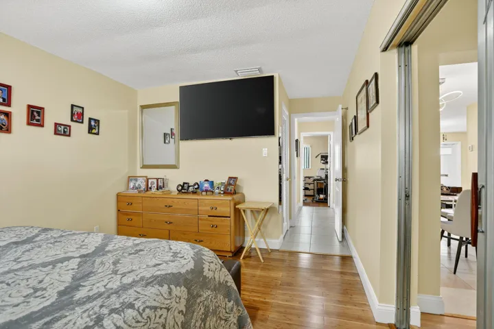 21-web-or-mls-6945-3716