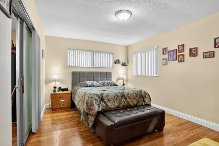 19-web-or-mls-6945-3706
