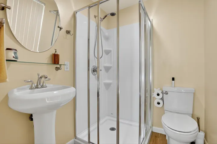 24-web-or-mls-6945-3739