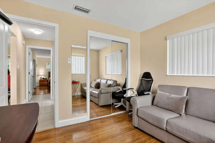 38-web-or-mls-6945-3821