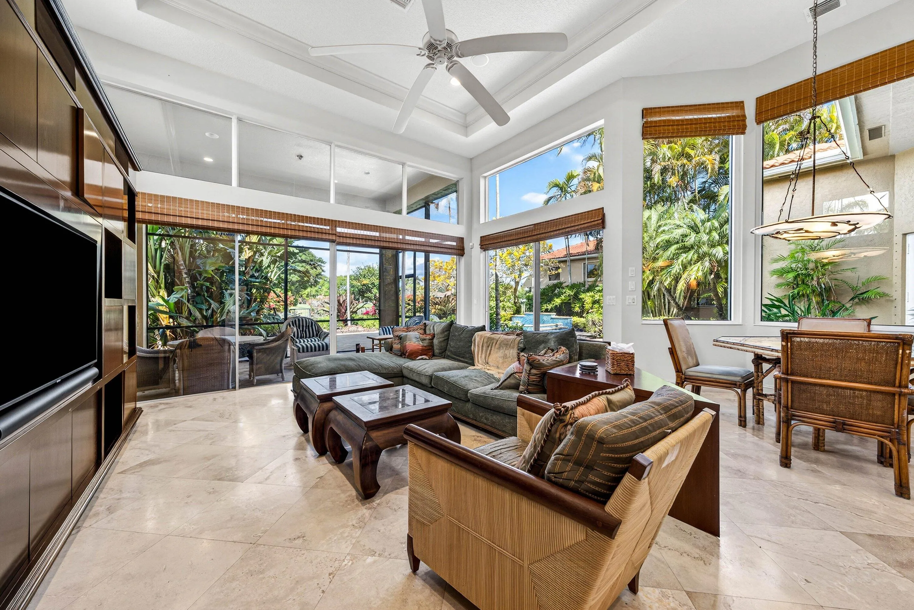 022-123SunestaCoveDrive-PalmBeachGardens
