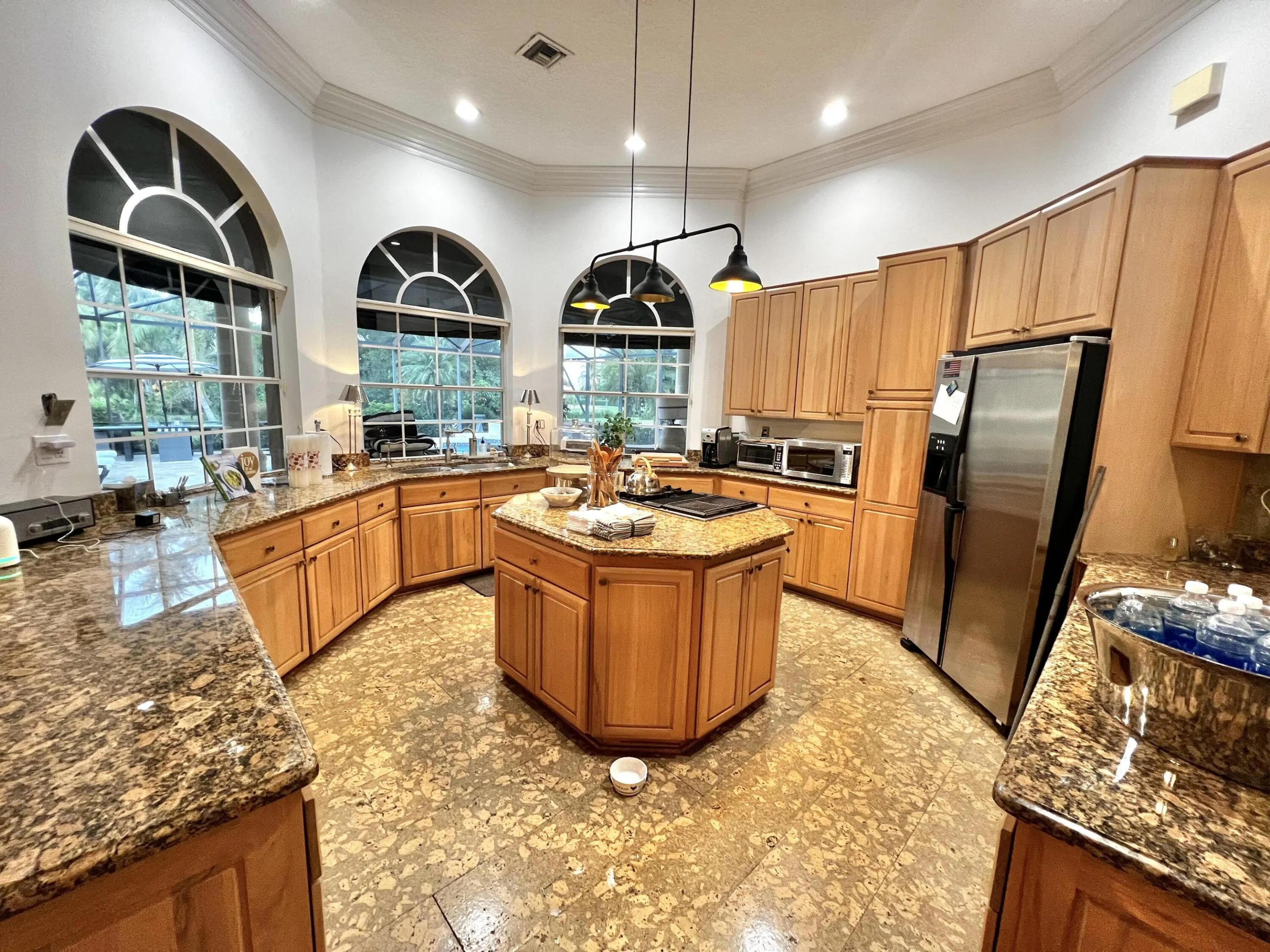 KITCHEN