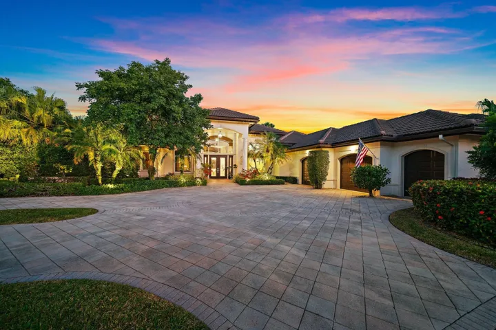 137-8010FairwayLane-WestPalmBeach-FL-334