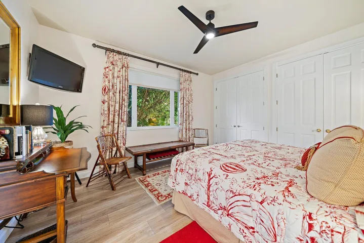 072-8010FairwayLane-WestPalmBeach-FL-334