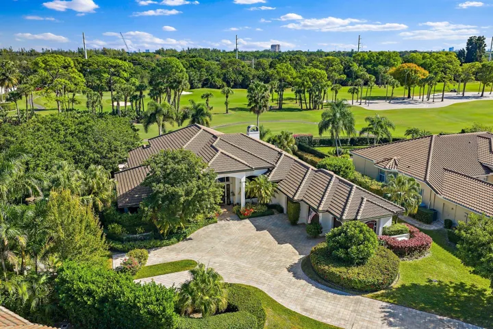 014-8010FairwayLane-WestPalmBeach-FL-334