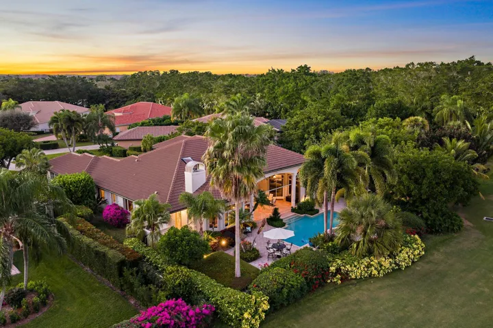 123-8010FairwayLane-WestPalmBeach-FL-334