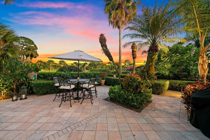 148-8010FairwayLane-WestPalmBeach-FL-334