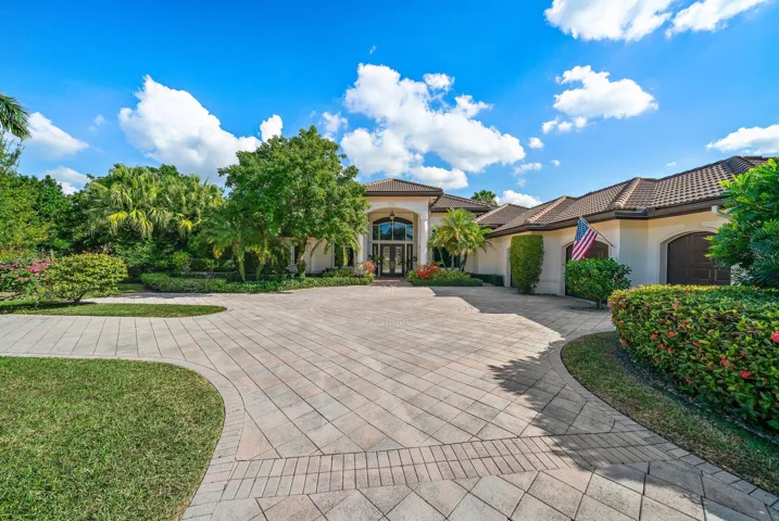 027-8010FairwayLane-WestPalmBeach-FL-334