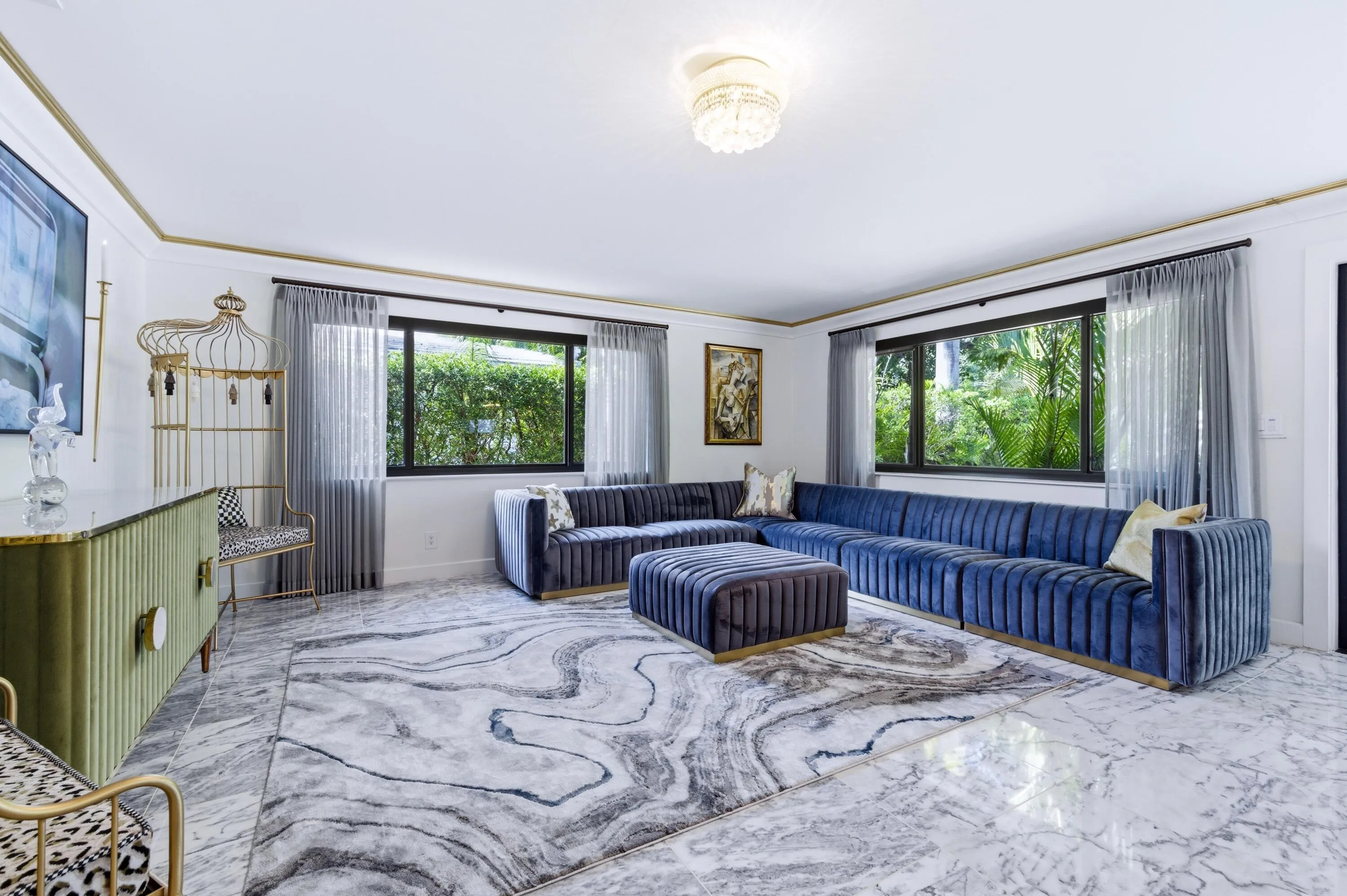 Livingroom Facing Windows
