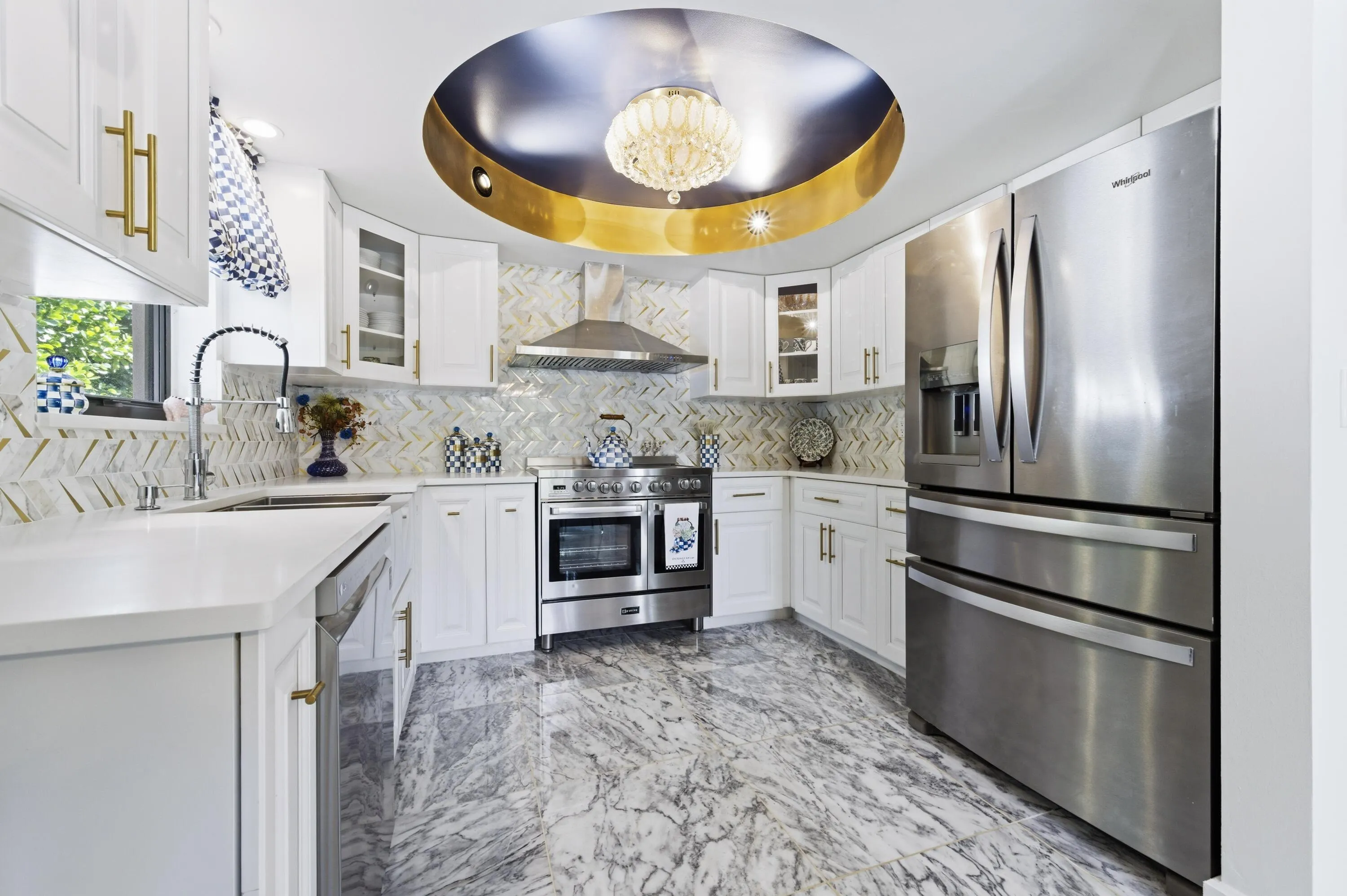 Kitchen 2