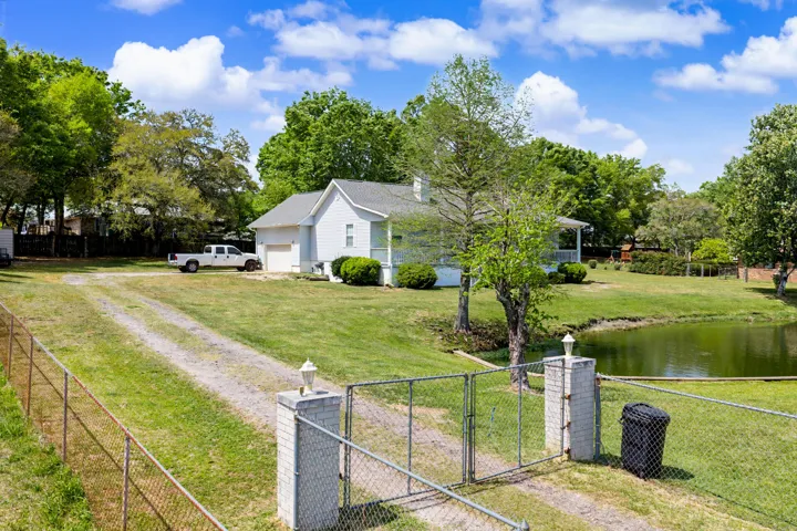 7327 Glidden Lane--41