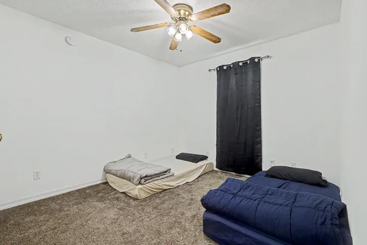7327 Glidden Lane--10