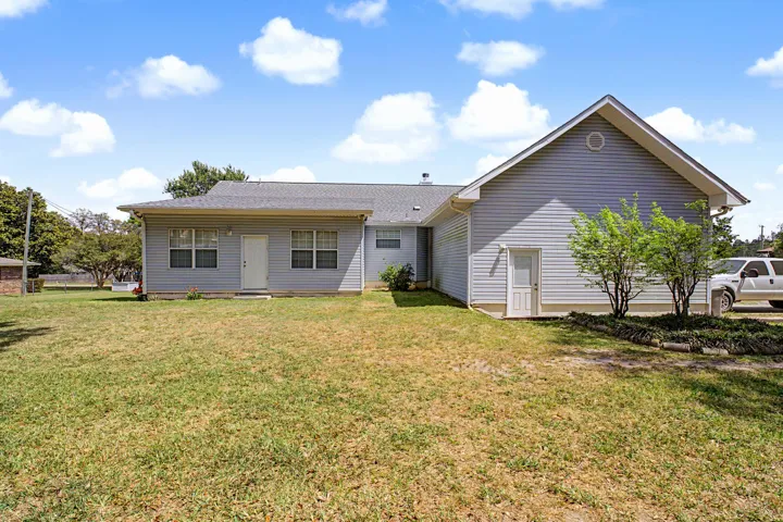 7327 Glidden Lane--3