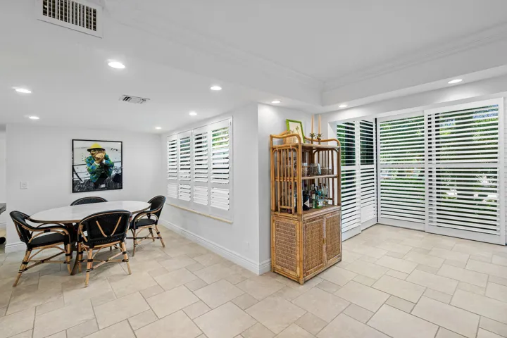 Dining/Kitchen