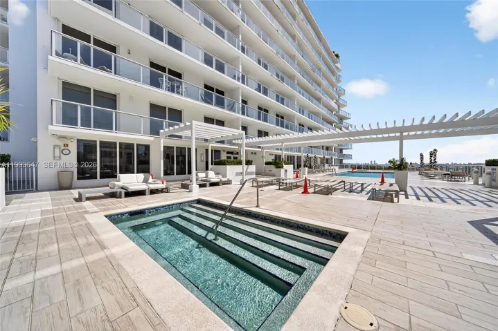 Hot Tub on the 7th Floor Pool Deck