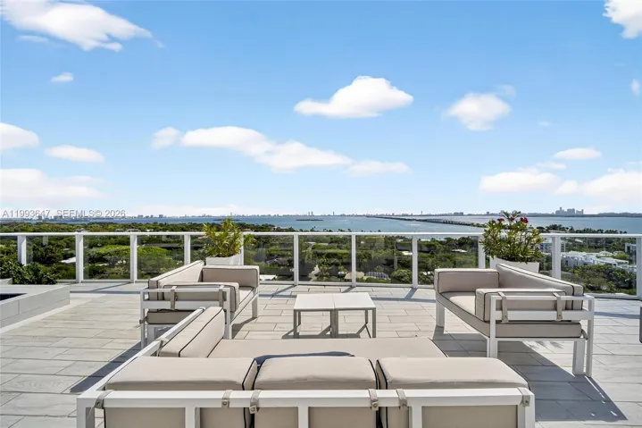 Rooftop Sitting Area