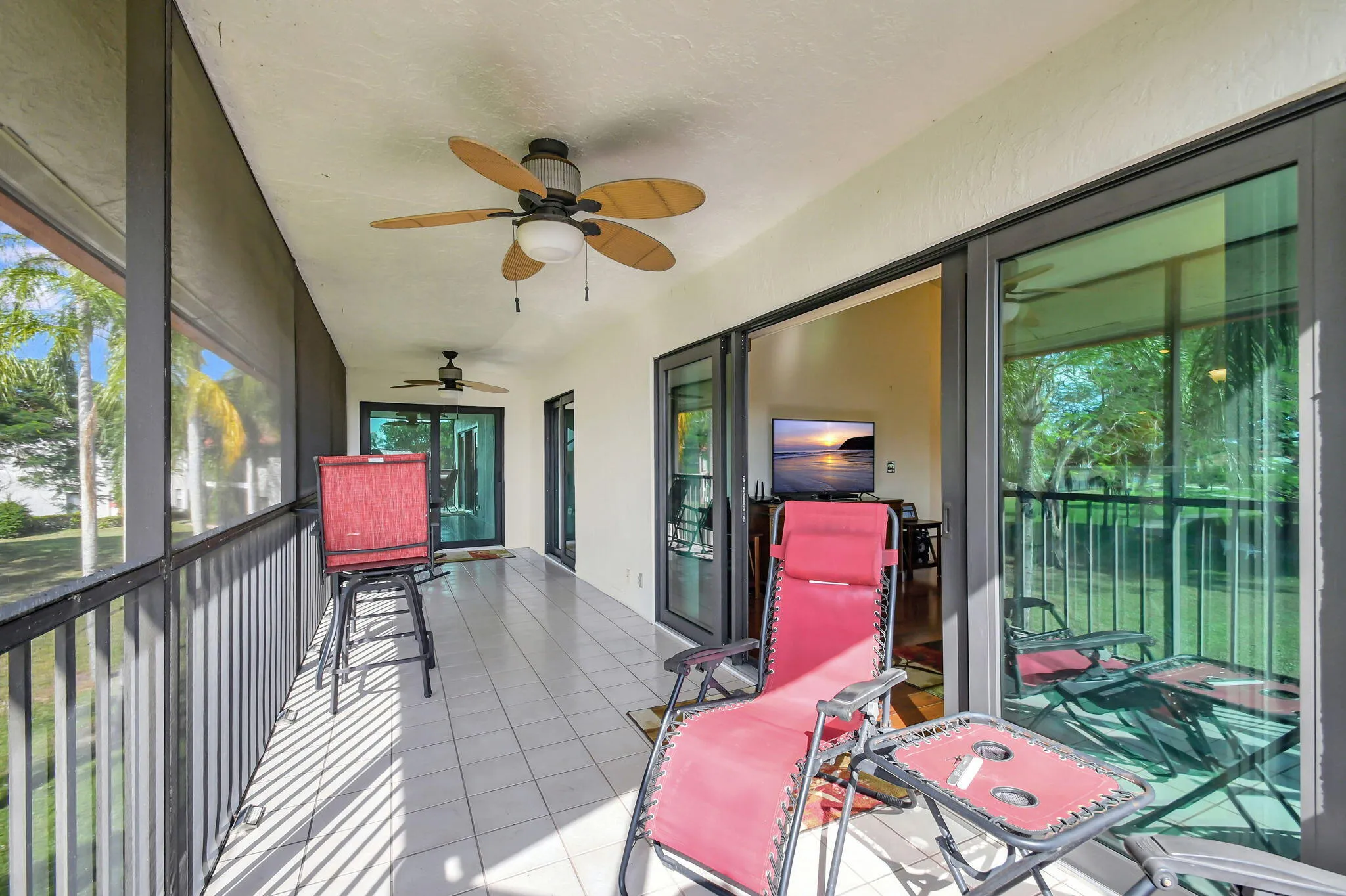 7 PATIO 2