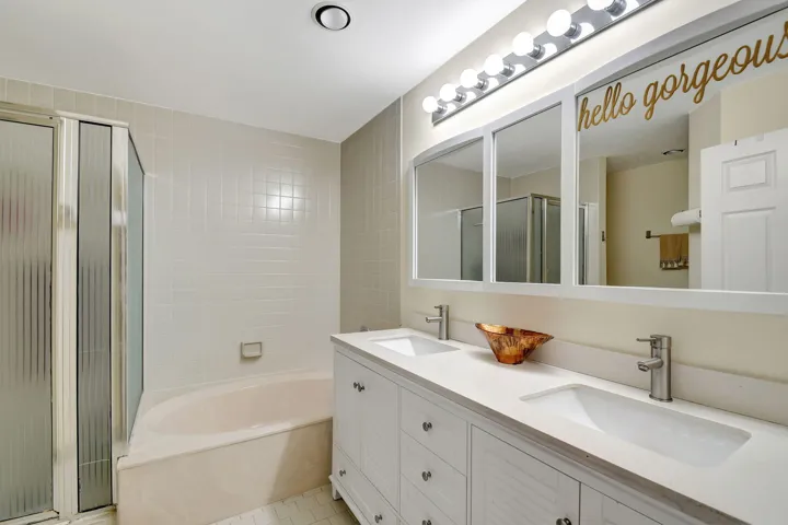 9 MASTER BATH 1