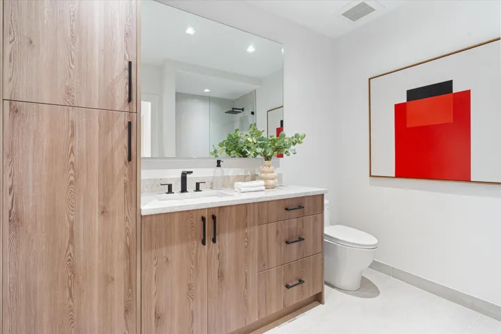 22-1032 SE 13th Terr Ft. Lauderdale, FL-