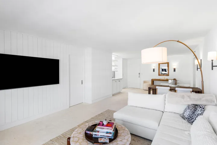 013-3301SouthOceanBoulevard-HighlandBeac