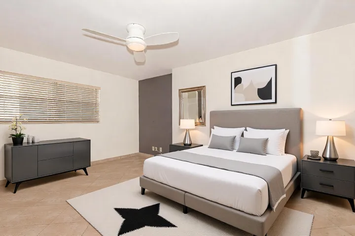 10-707 -2nd guest bedroom