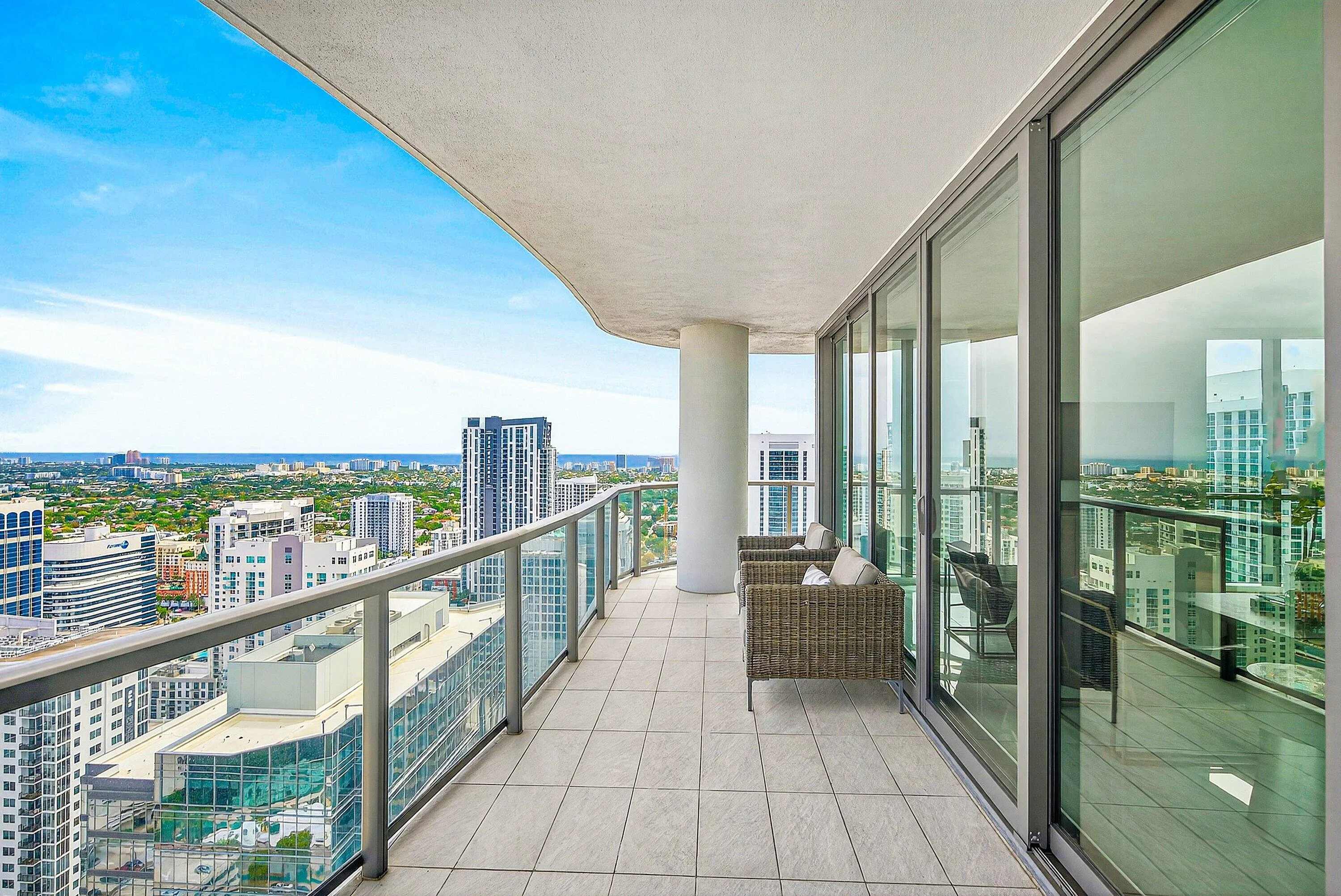 037-100EastLasOlasBoulevard-4301-FortLau