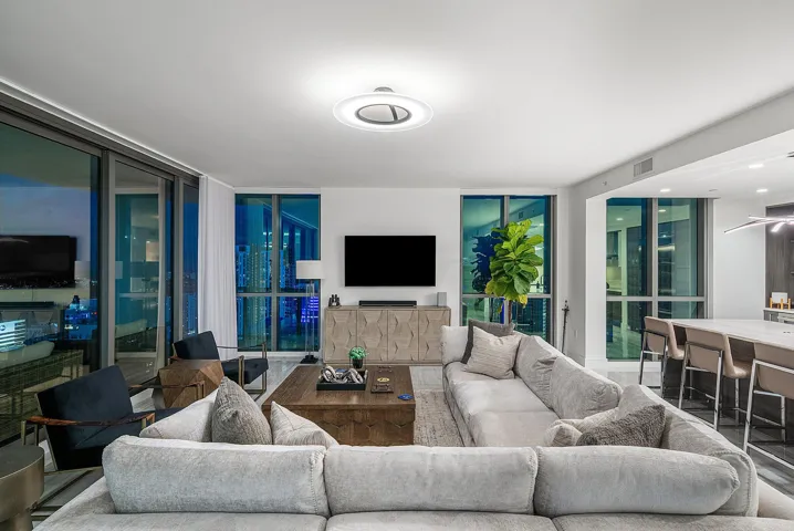 Great Room Night Views