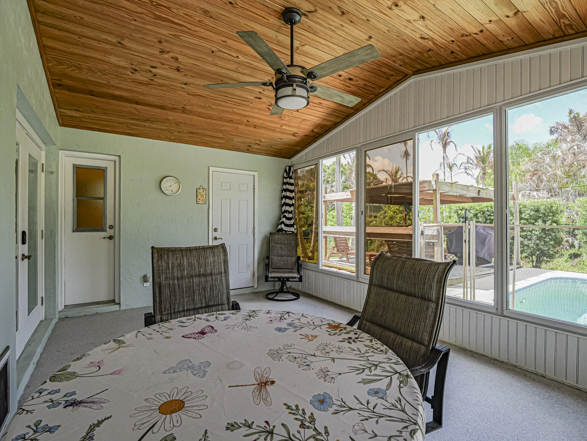 Property photo 37