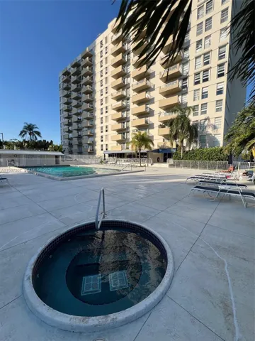 Jacuzzi / Pool