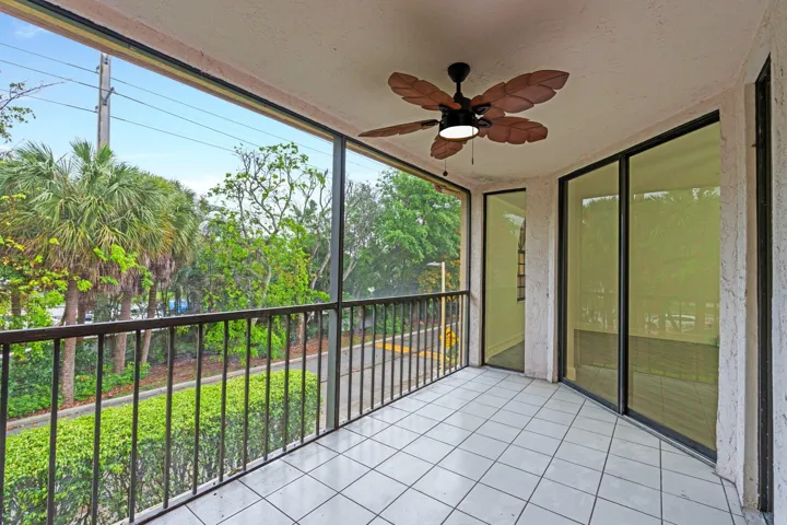 28-web-or-mls-A7401018