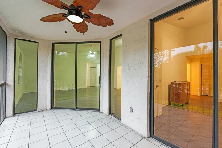 31-web-or-mls-A7401030