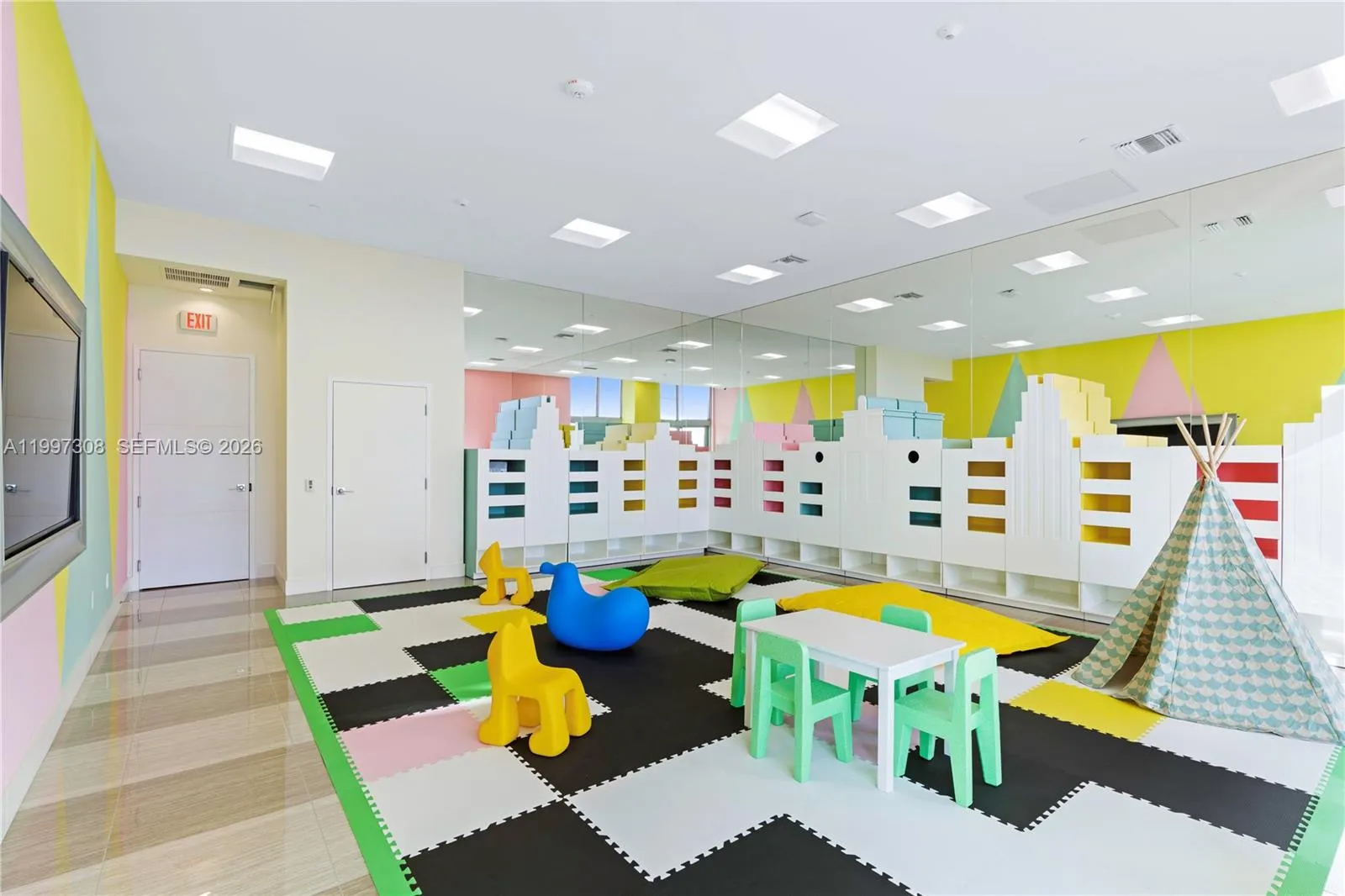 Photo 27