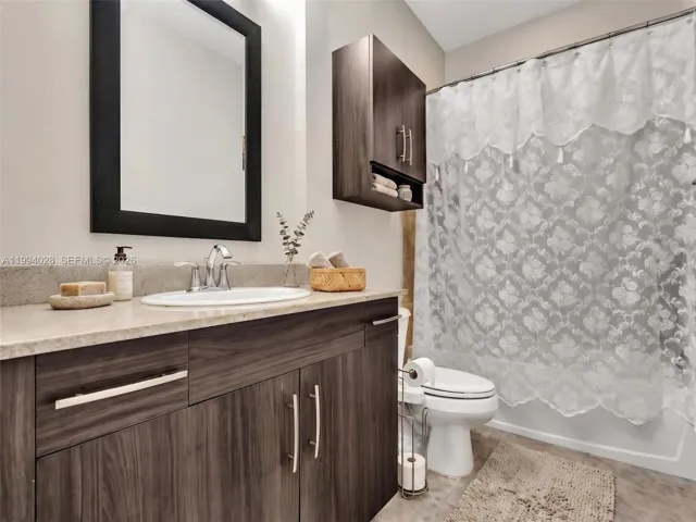 Virtual Staging
